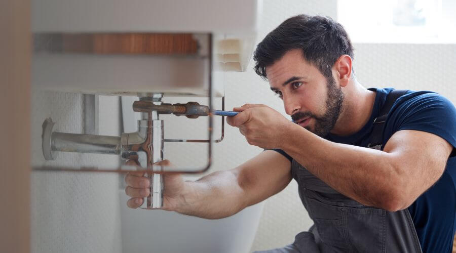 Emergency water heater repair in Knoxville, MD